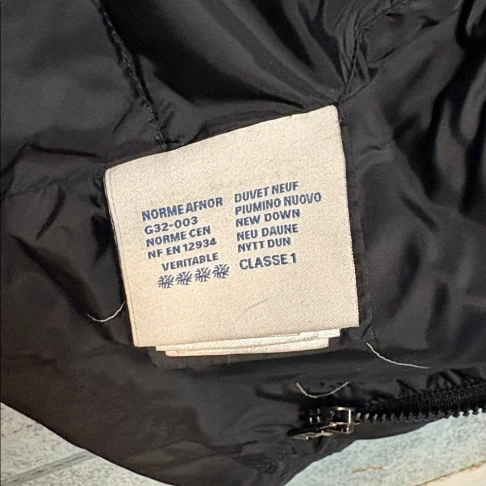 Moncler removable hood